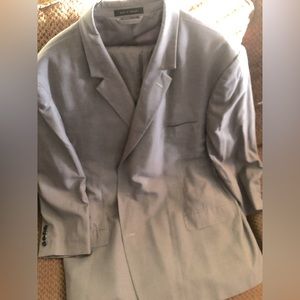 Nice Used Gray 2 piece Suit